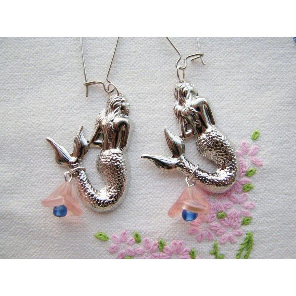 Mermaid's Song Handmade Earrings - Picture 3 of 4